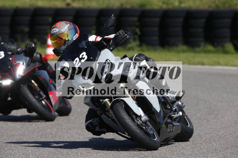 /Archiv-2024/29 12.06.2024 MOTO.CH Track Day ADR/Gruppe gelb/23